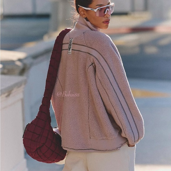 NEW Free People Quilted Baby Carryall Sling Bag - Picture 11 of 16